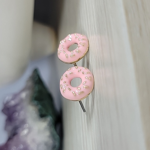 Frosted Donut Stud Earrings - Picture 4 of 6